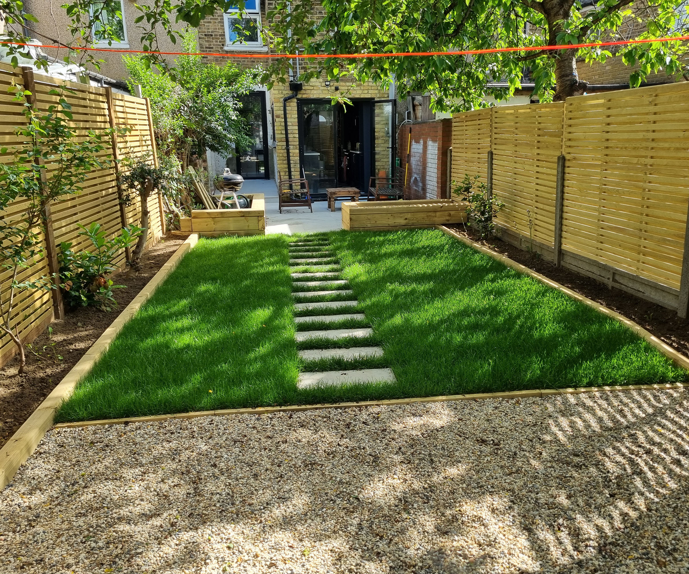 Landscaping example 2 - Prime Exterior Maintenance, Perth